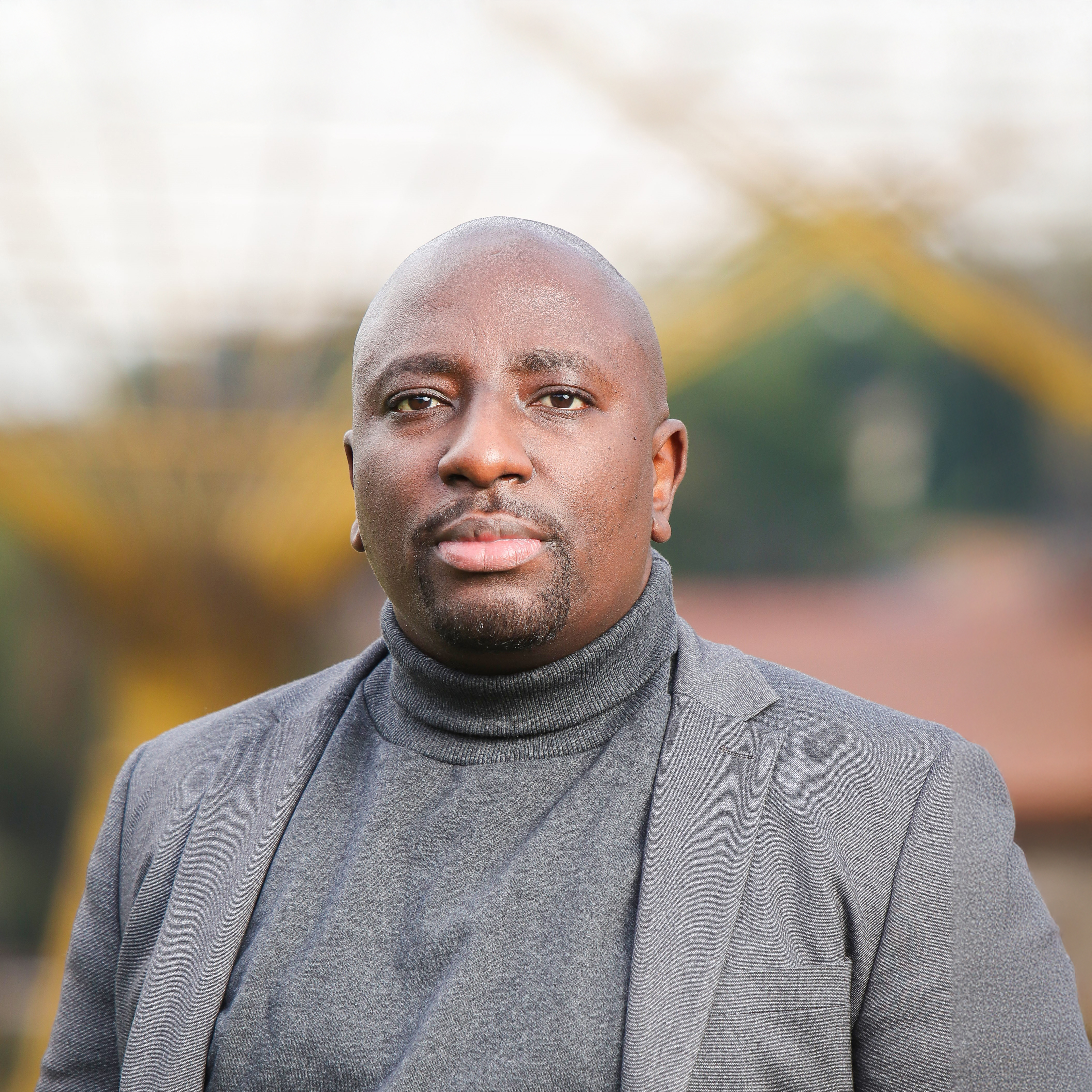 Mfundi Mkhize - Professional Pic Team